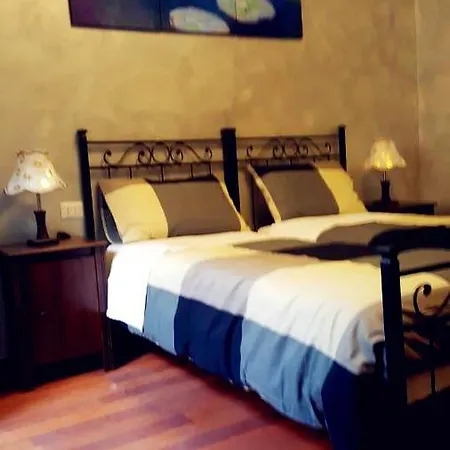 Napoleone Bed & Breakfast *