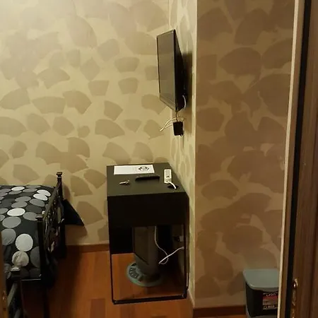 Napoleone לינה וארוחת בוקר *