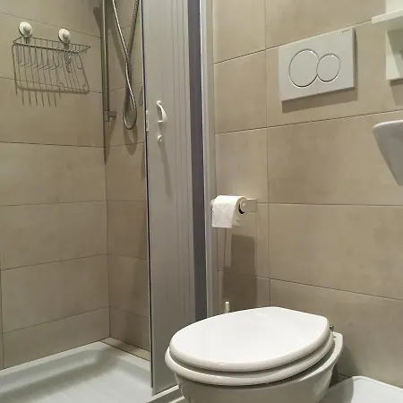 Napoleone לינה וארוחת בוקר רומא